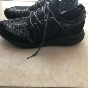 Adidas Tubular Size 12